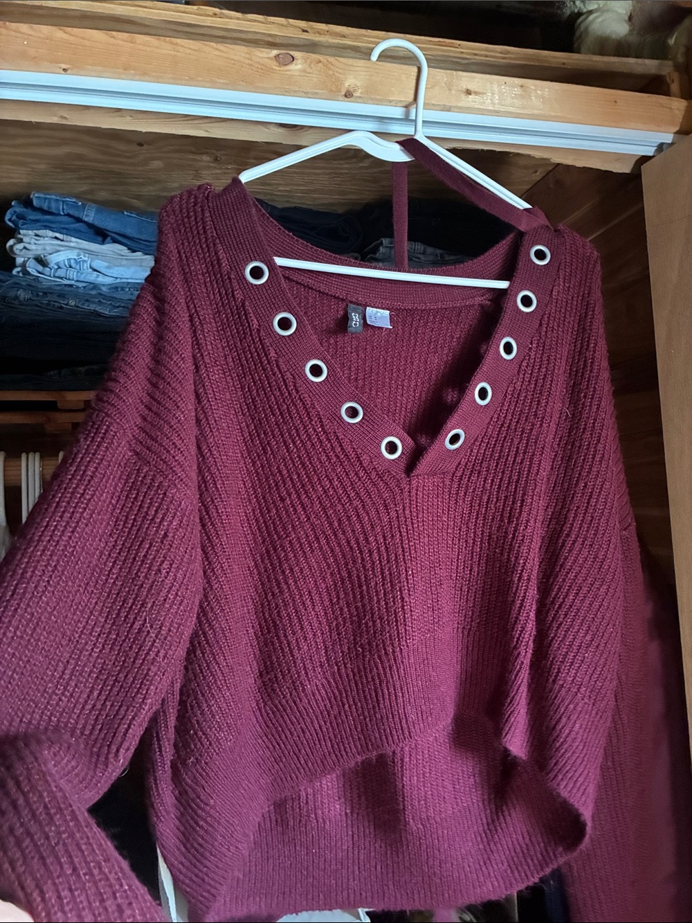 Crop knit oversized H&M sweater maroon ties M.